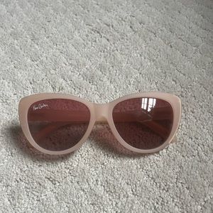 Rare GOODR PINK SUNGLASSES